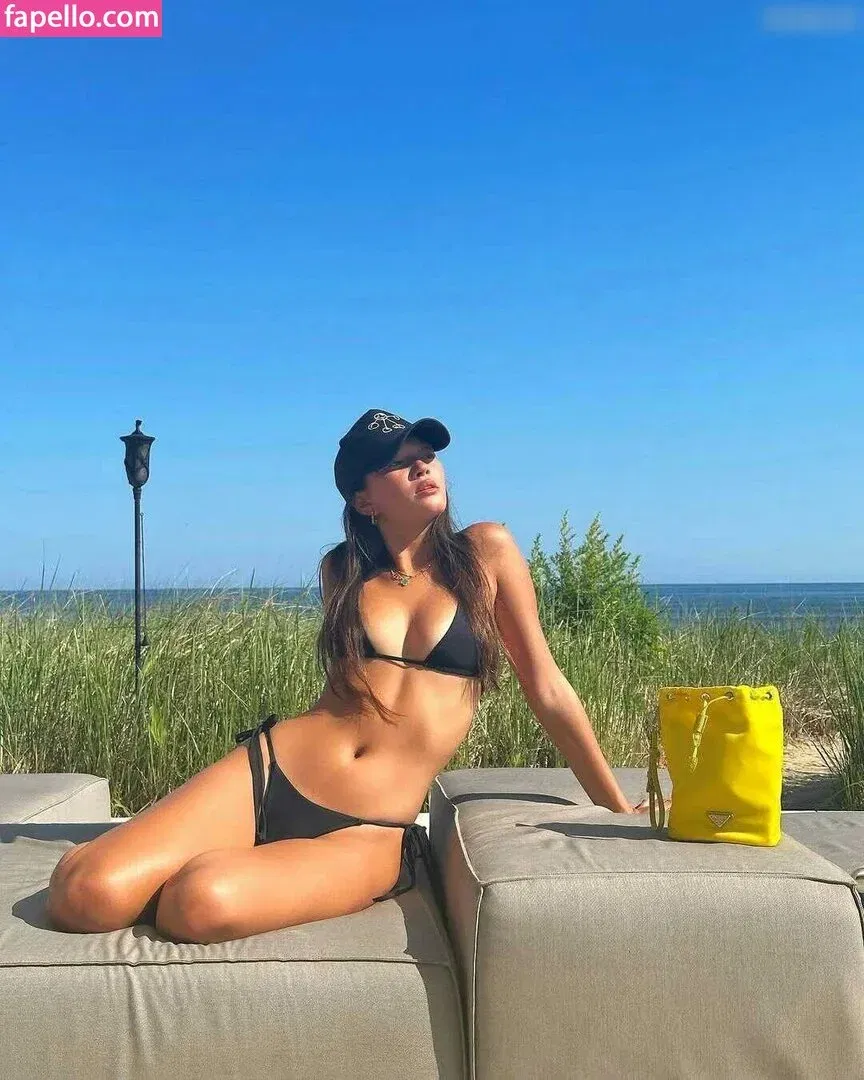 Lily Chee Onlyfans Photo Gallery 