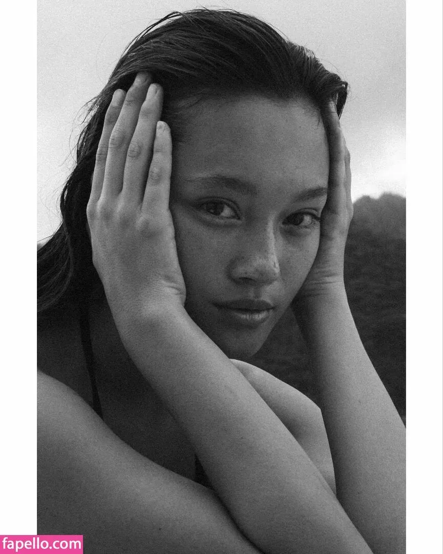 Lily Chee Onlyfans Photo Gallery 