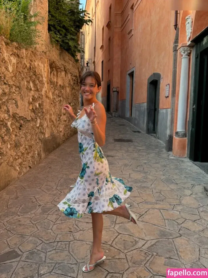 Lily Chee Onlyfans Photo Gallery 