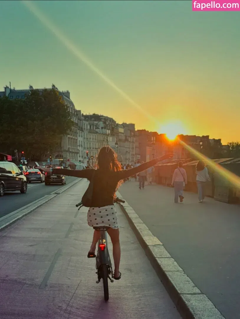 Lily Chee Onlyfans Photo Gallery 