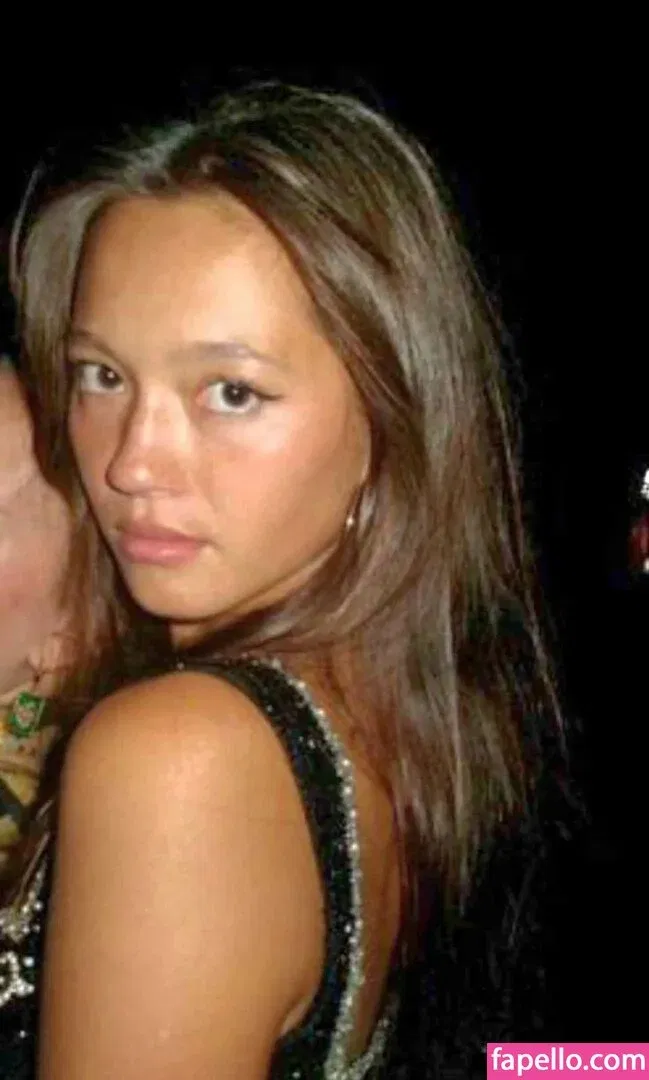 Lily Chee Onlyfans Photo Gallery 