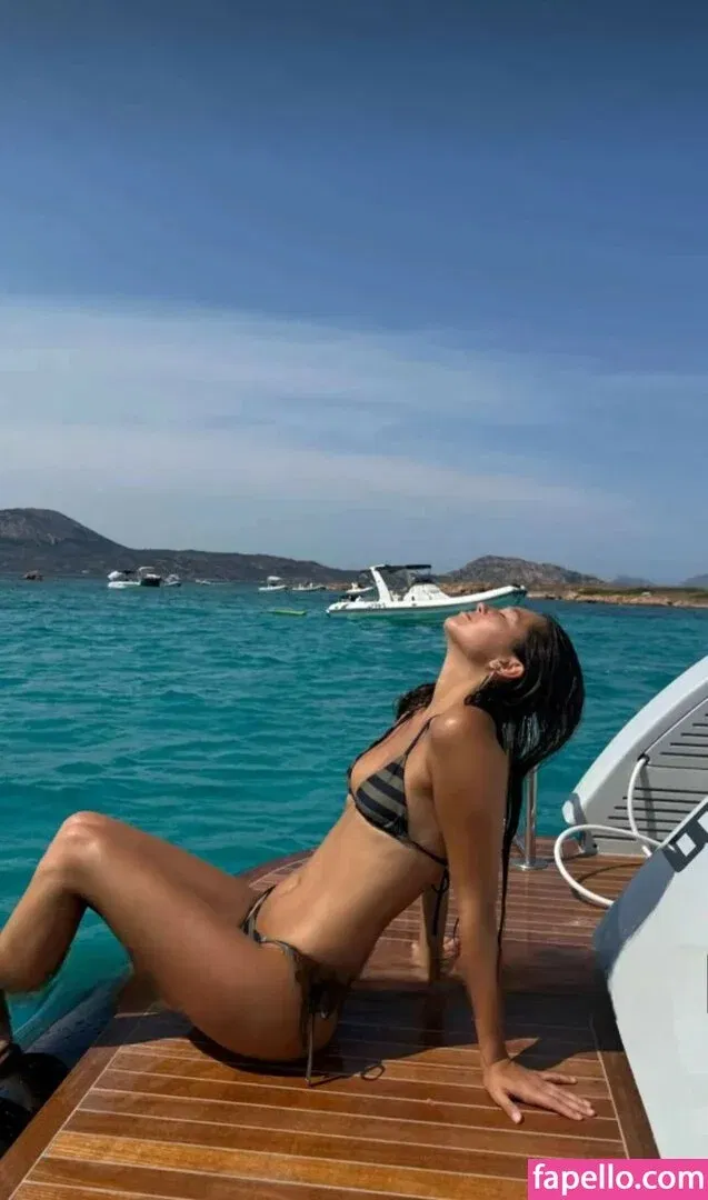 Lily Chee Onlyfans Photo Gallery 