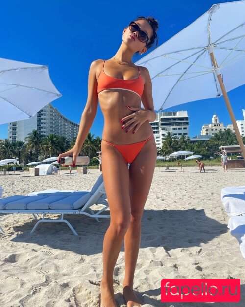 Lily Chee Onlyfans Photo Gallery 