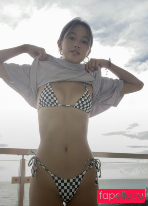 Lily Chee Onlyfans Photo Gallery 