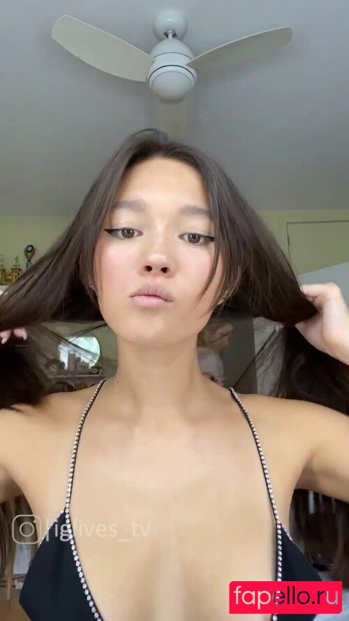 Lily Chee Onlyfans Photo Gallery 