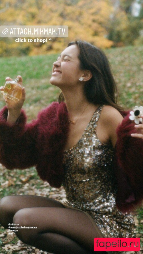 Lily Chee Onlyfans Photo Gallery 