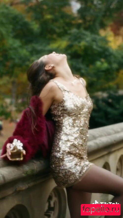 Lily Chee Onlyfans Photo Gallery 