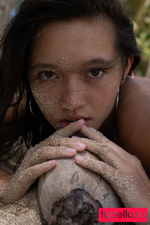 Lily Chee Onlyfans Photo Gallery 