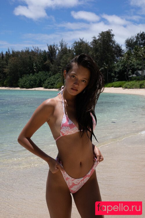 Lily Chee Onlyfans Photo Gallery 