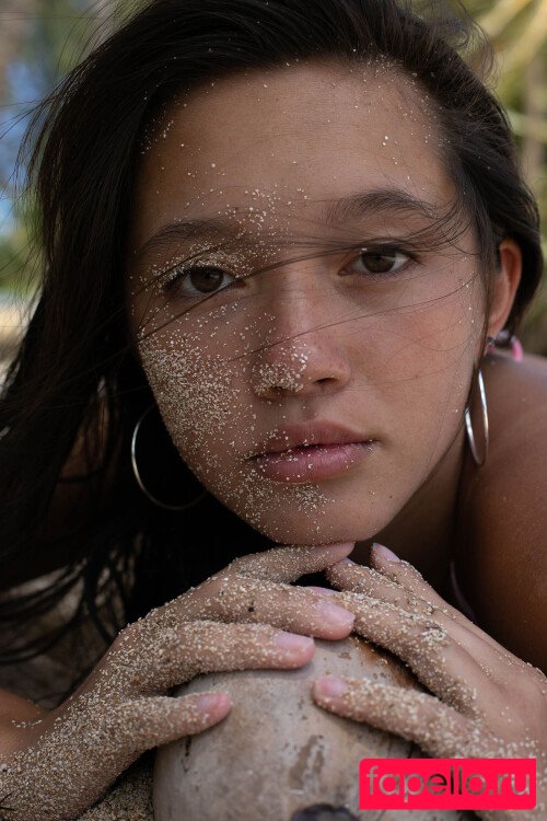 Lily Chee Onlyfans Photo Gallery 