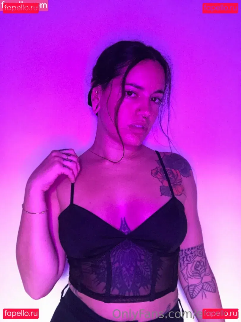 erotiniii Onlyfans Photo Gallery 