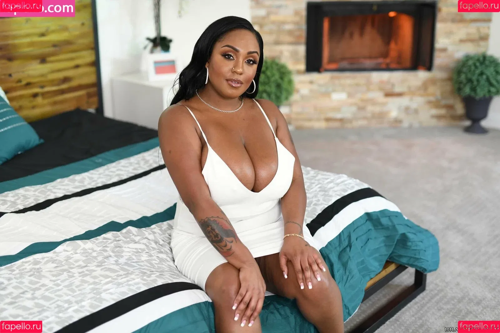 Layton Benton Onlyfans Photo Gallery 