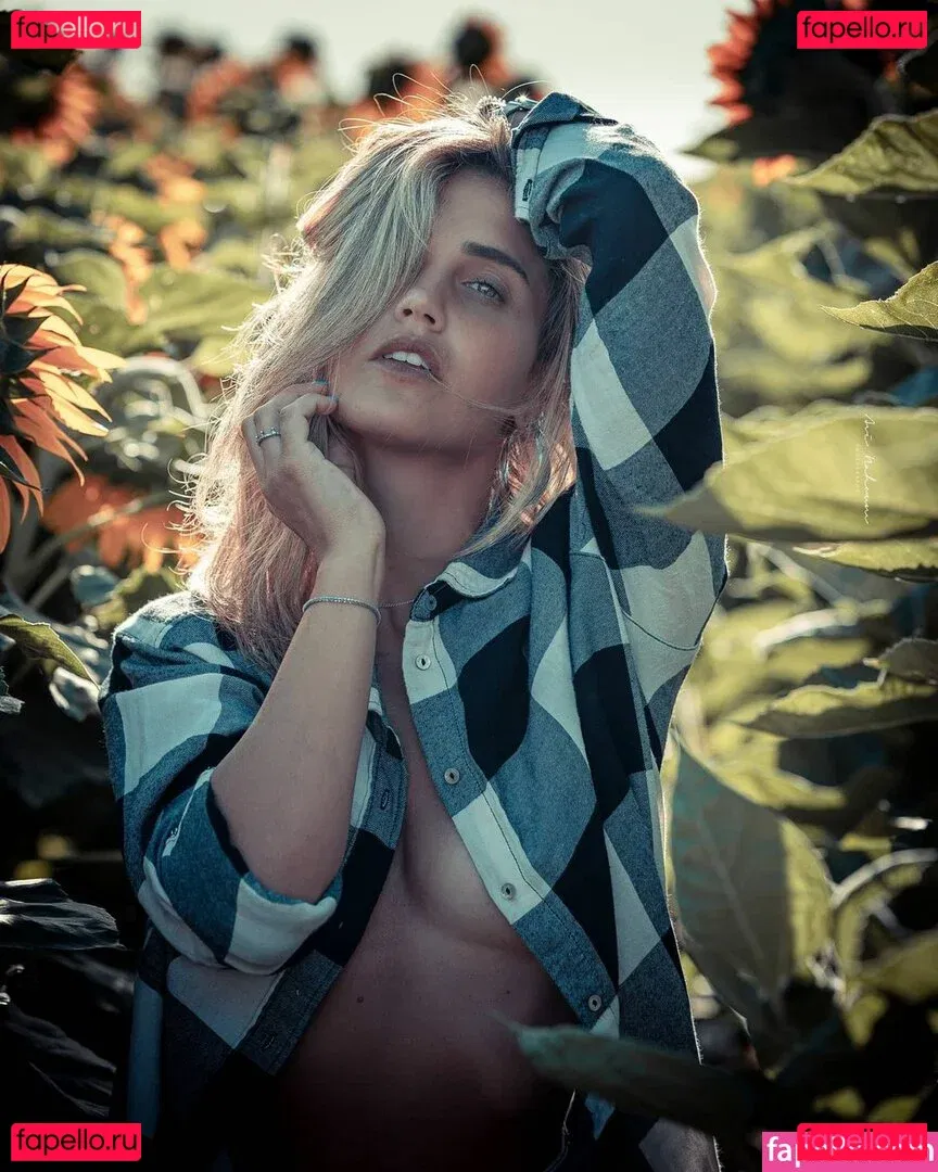 Noy Zafrani Onlyfans Photo Gallery 