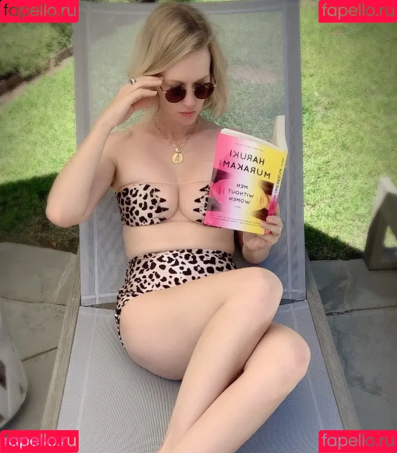 January Jones Onlyfans Photo Gallery 
