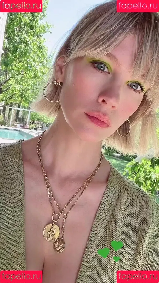 January Jones Onlyfans Photo Gallery 