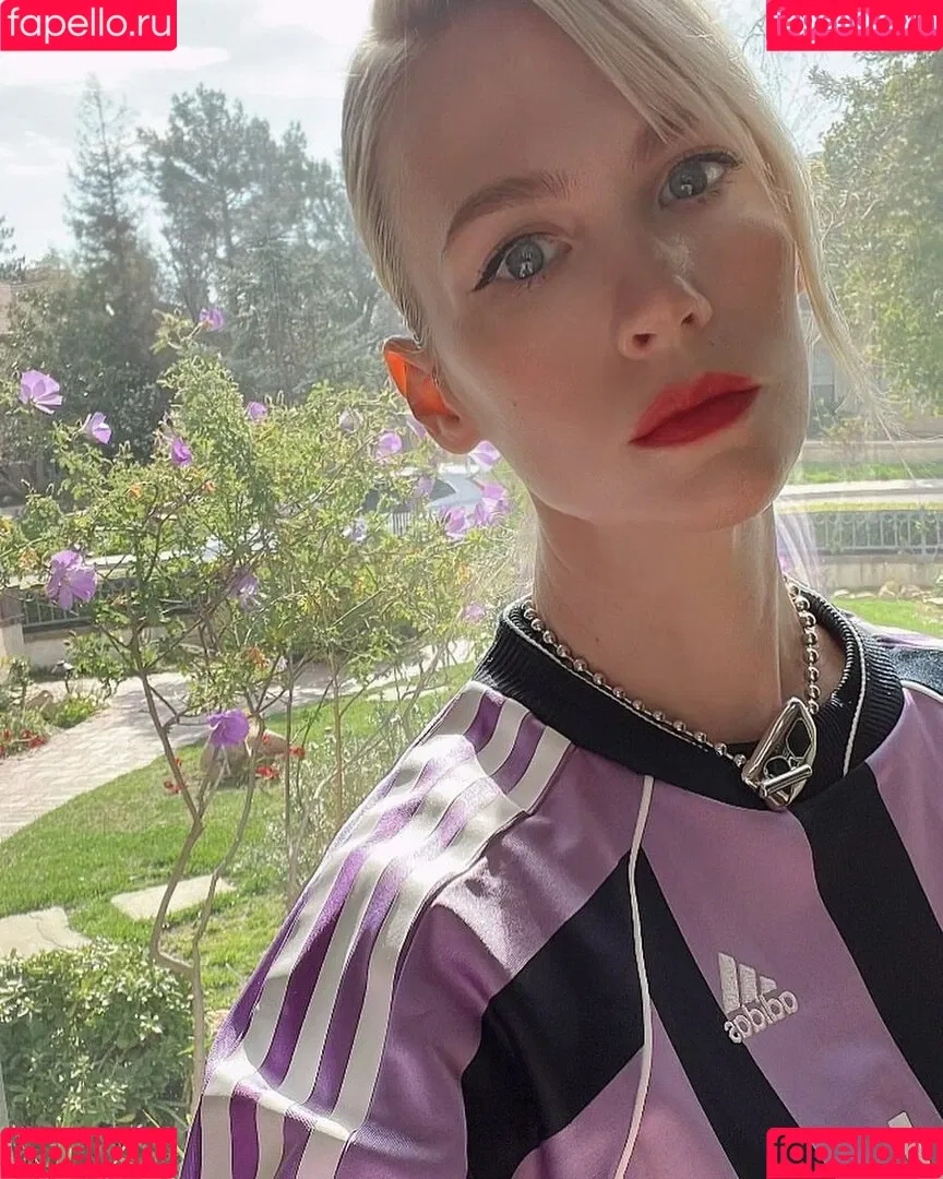 January Jones Onlyfans Photo Gallery 