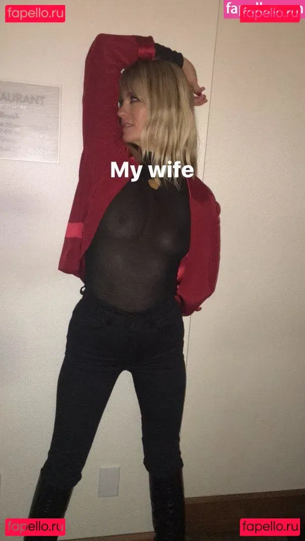 January Jones Onlyfans Photo Gallery 