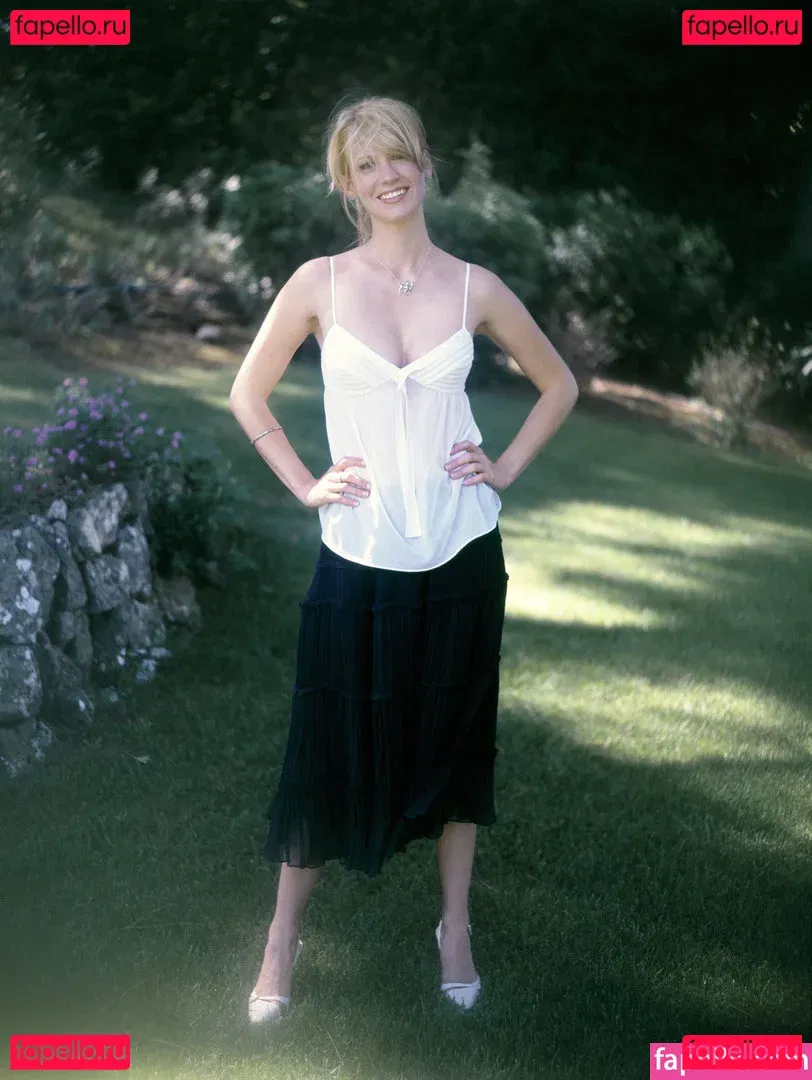 January Jones Onlyfans Photo Gallery 