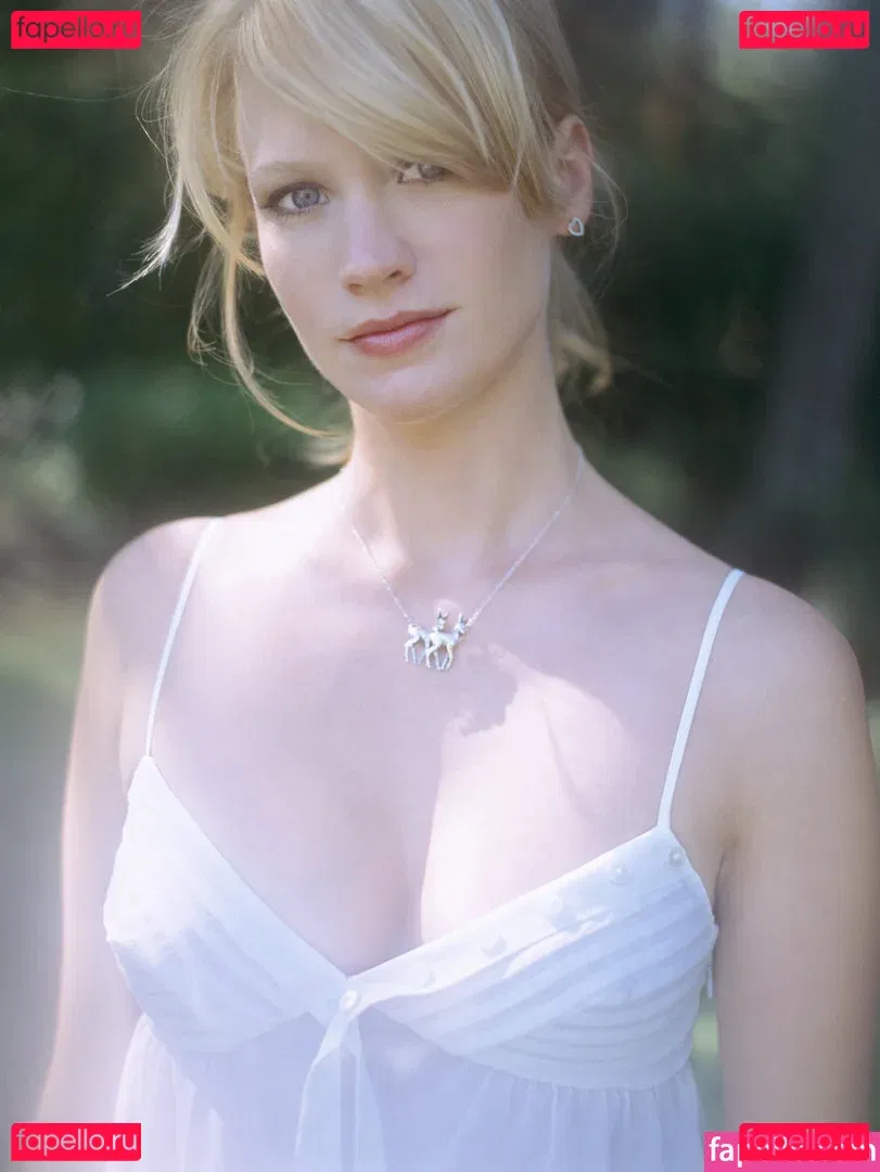 January Jones Onlyfans Photo Gallery 