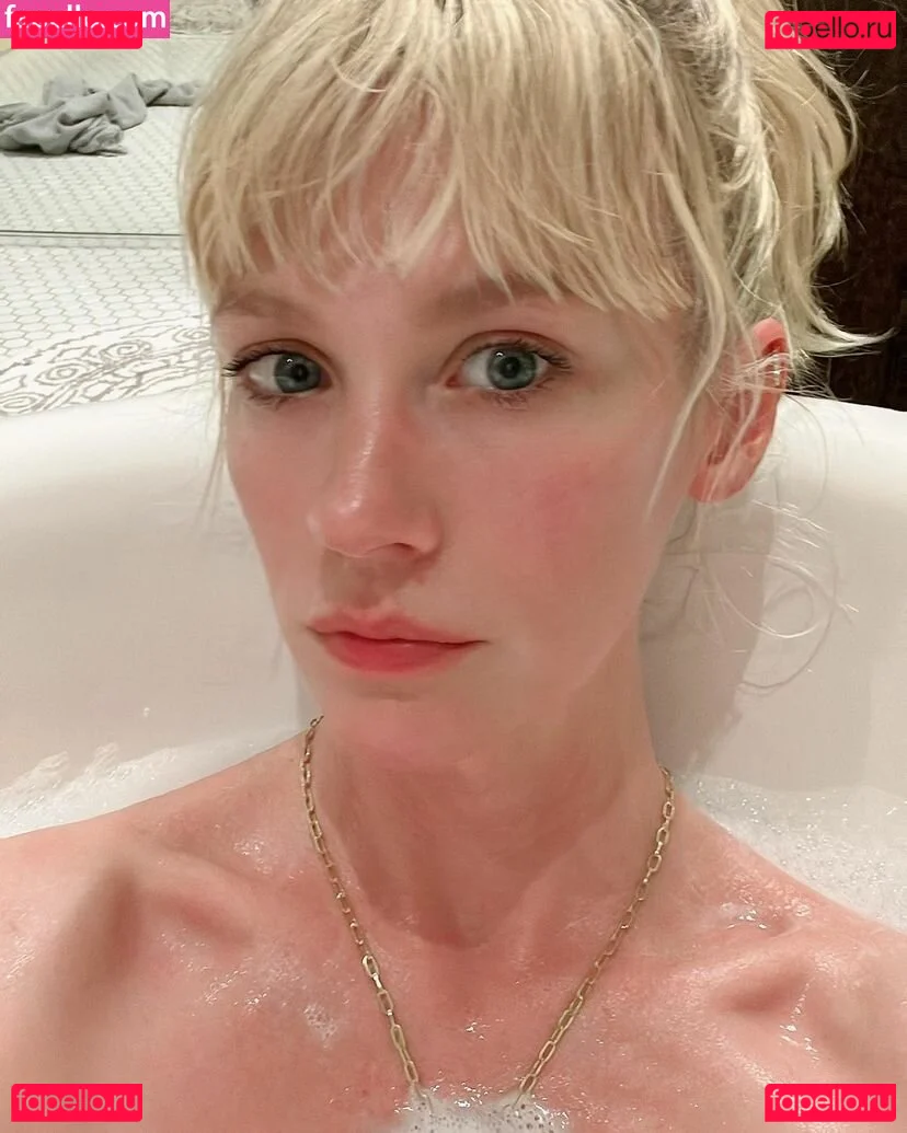 January Jones Onlyfans Photo Gallery 