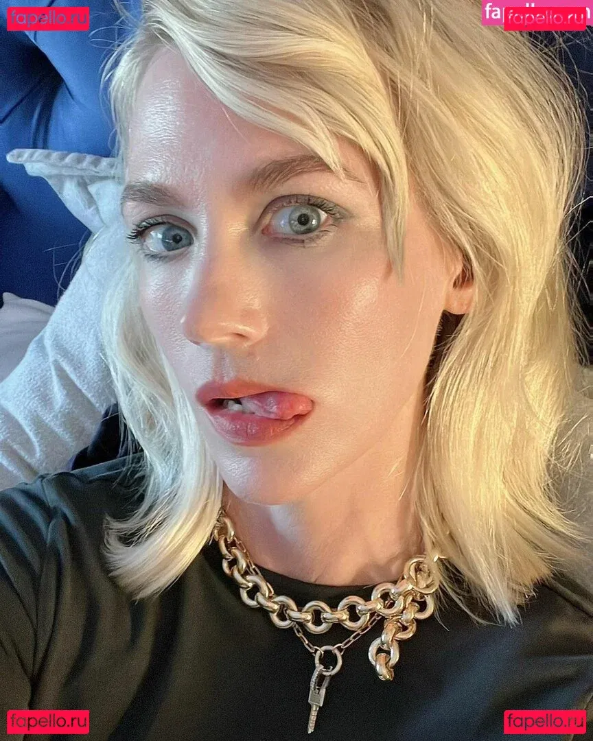 January Jones Onlyfans Photo Gallery 