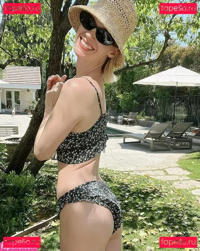 January Jones Onlyfans Photo Gallery 