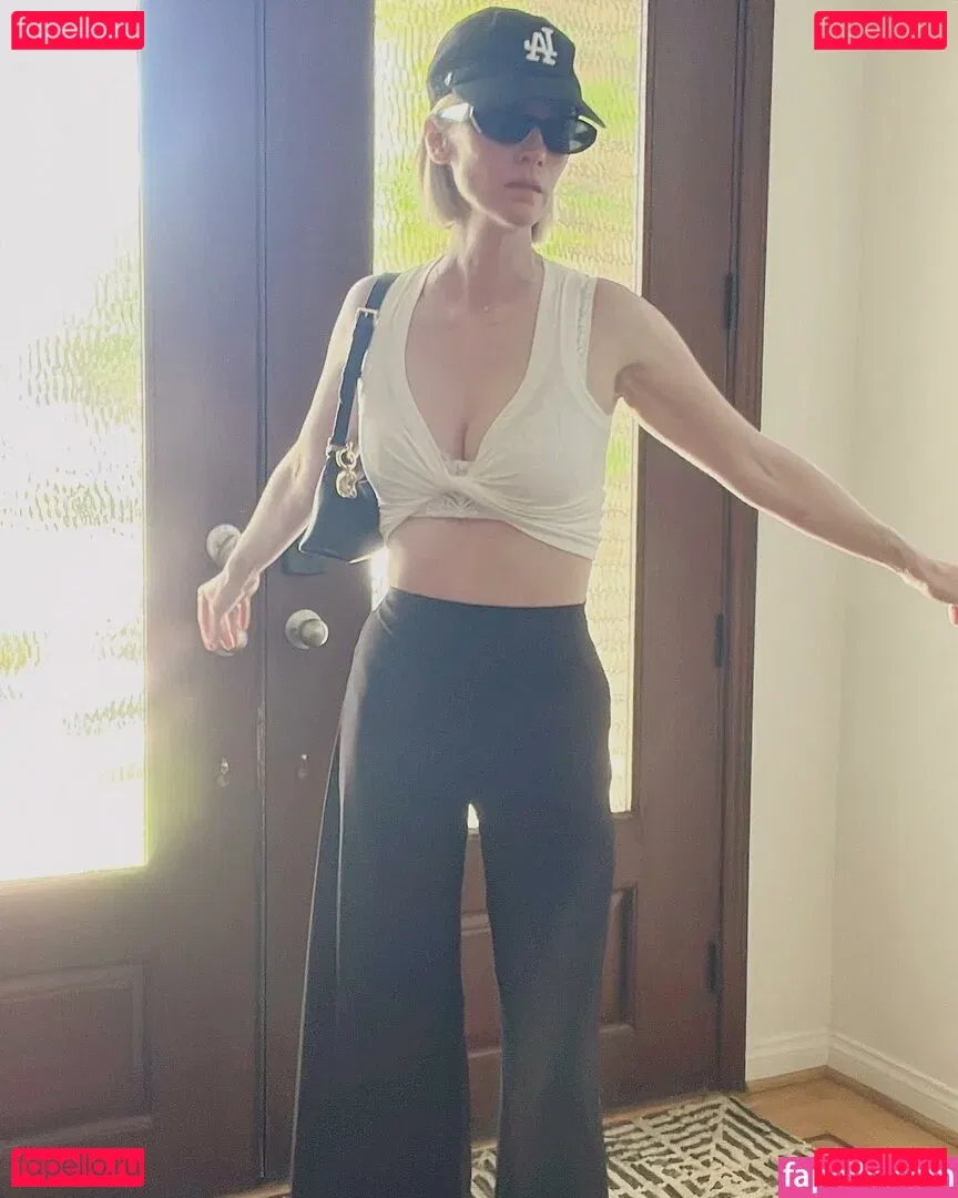 January Jones Onlyfans Photo Gallery 