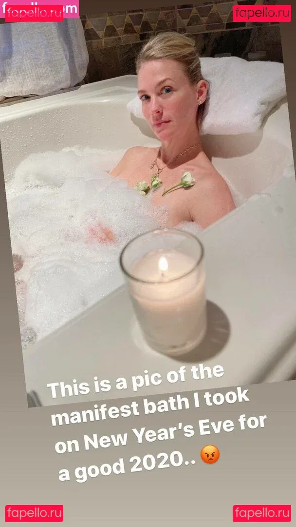 January Jones Onlyfans Photo Gallery 