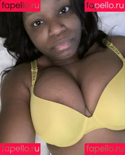 ThatChocoBxtch Onlyfans Photo Gallery 