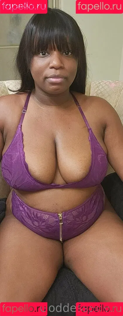 ThatChocoBxtch Onlyfans Photo Gallery 