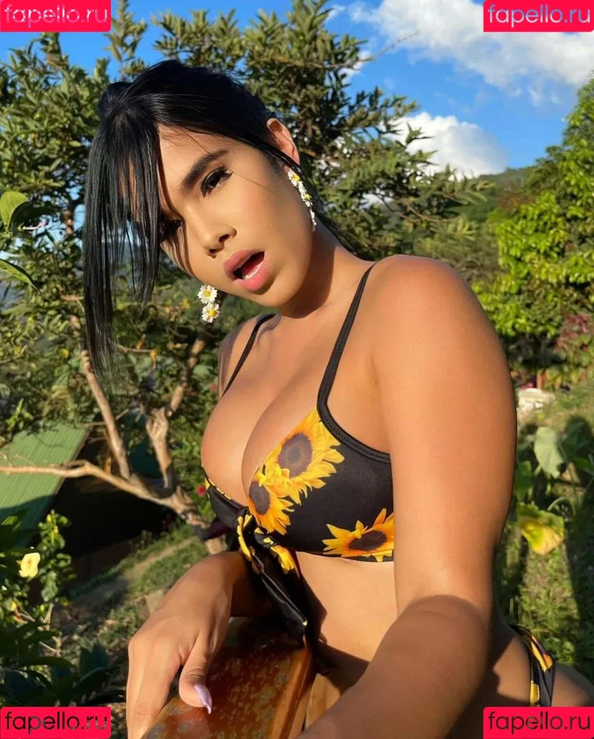 Michelle Rabbit Onlyfans Photo Gallery 