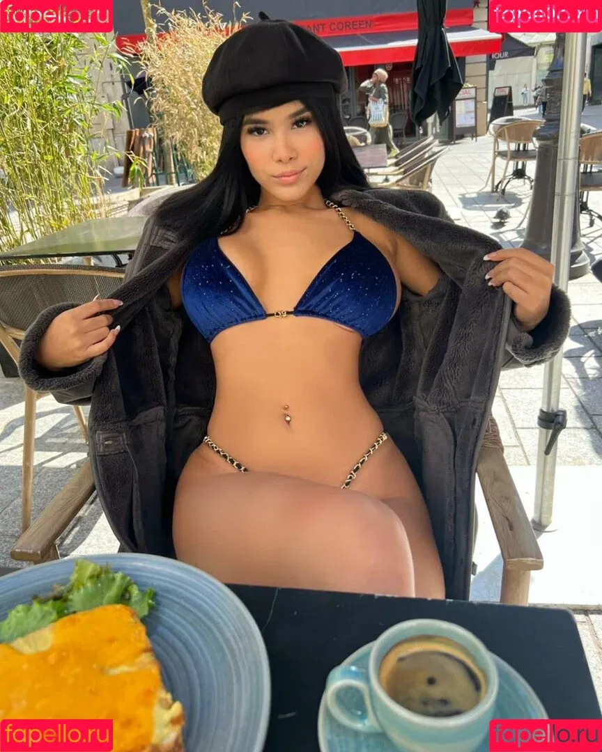 Michelle Rabbit Onlyfans Photo Gallery 