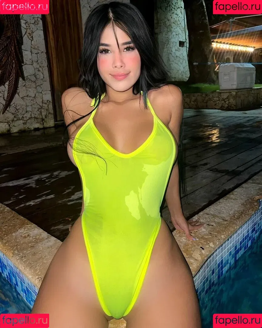 Michelle Rabbit Onlyfans Photo Gallery 