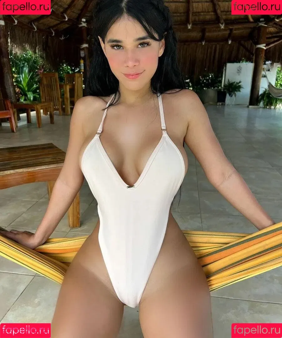 Michelle Rabbit Onlyfans Photo Gallery 