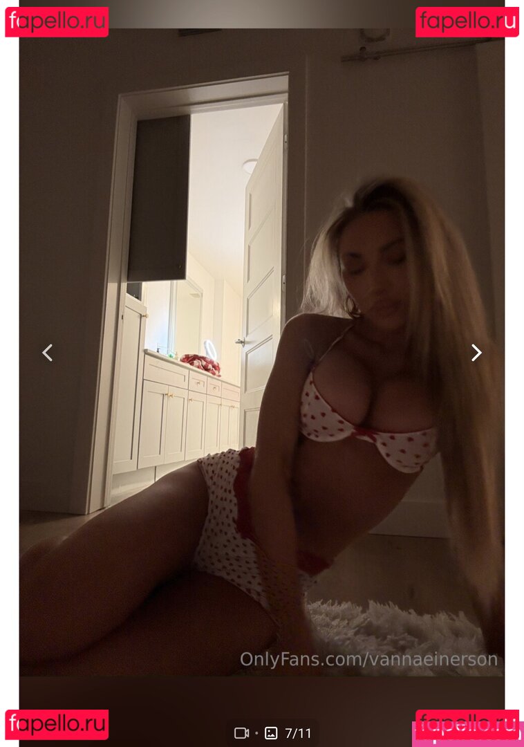 Vanna Einerson Nude Onlyfans Photo 12