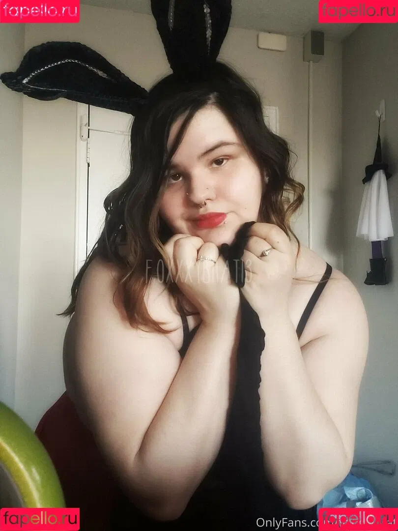 m00nslxt Onlyfans Photo Gallery 