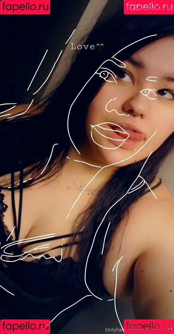m00nslxt Onlyfans Photo Gallery 