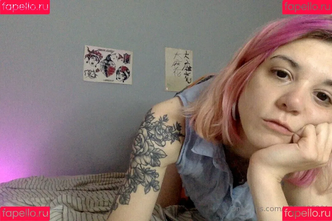 volyaukrainefree Onlyfans Photo Gallery 