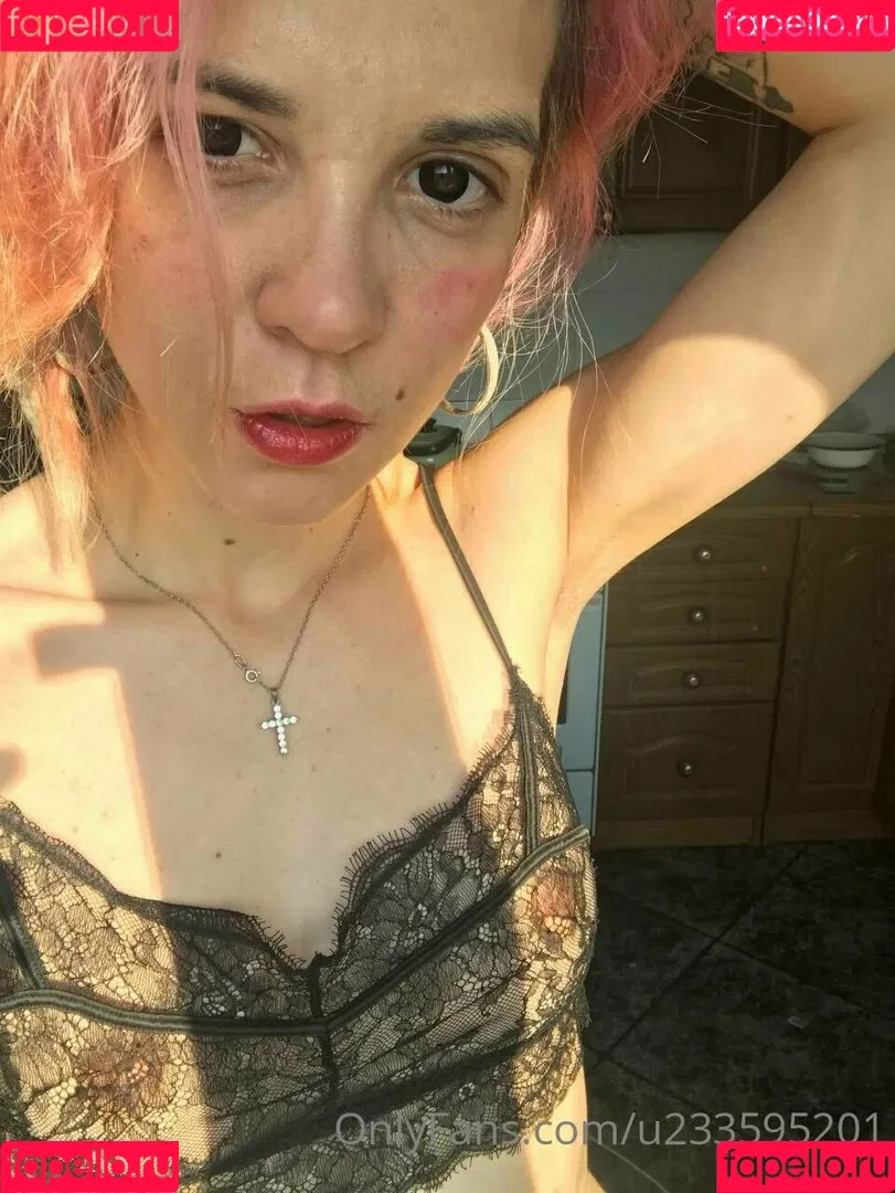 volyaukrainefree Onlyfans Photo Gallery 