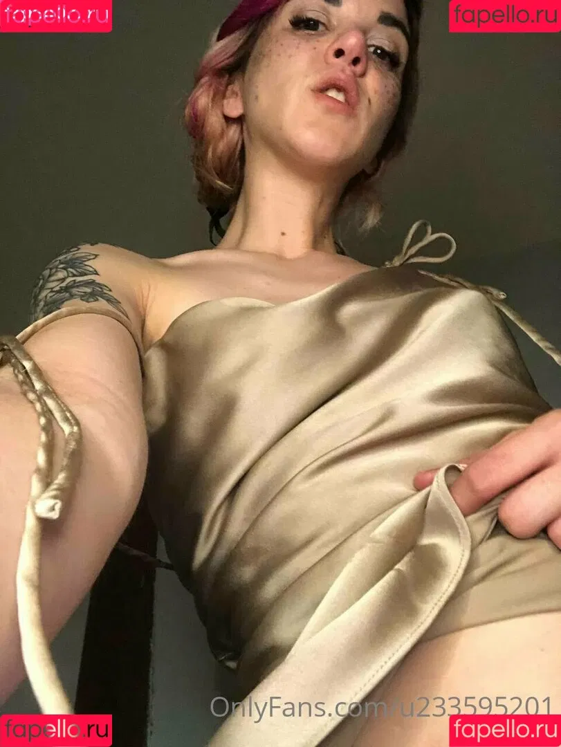 volyaukrainefree Onlyfans Photo Gallery 