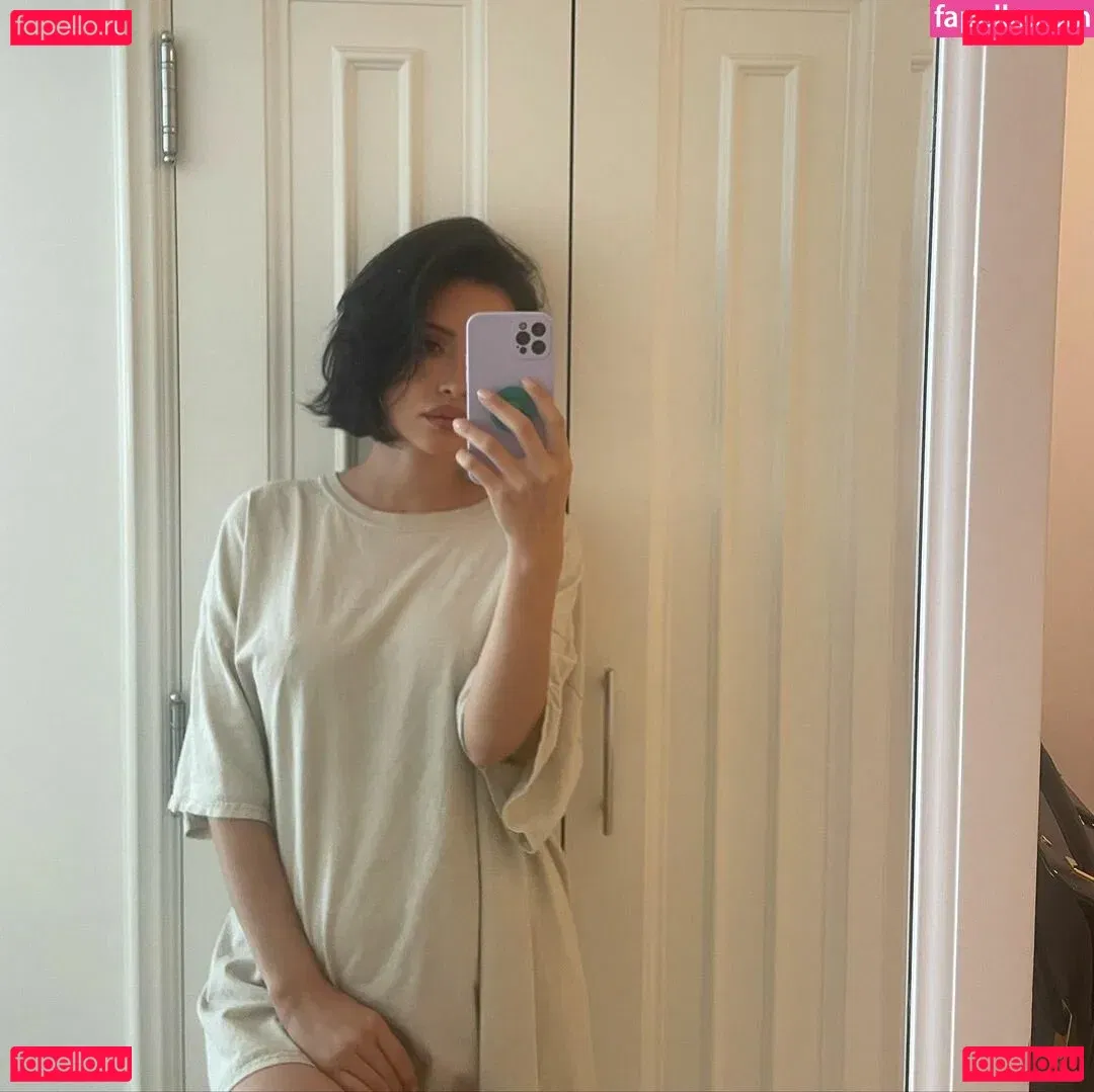 Christian Serratos Onlyfans Photo Gallery 