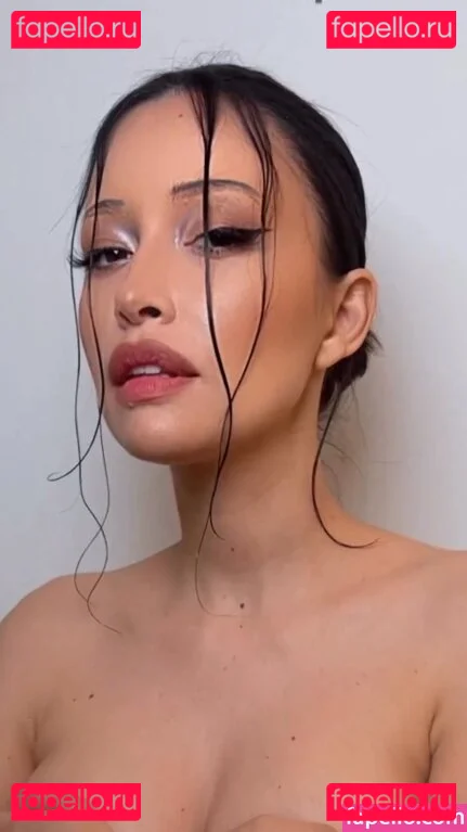 Christian Serratos Onlyfans Photo Gallery 