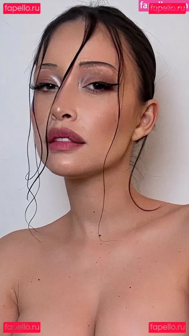 Christian Serratos Onlyfans Photo Gallery 