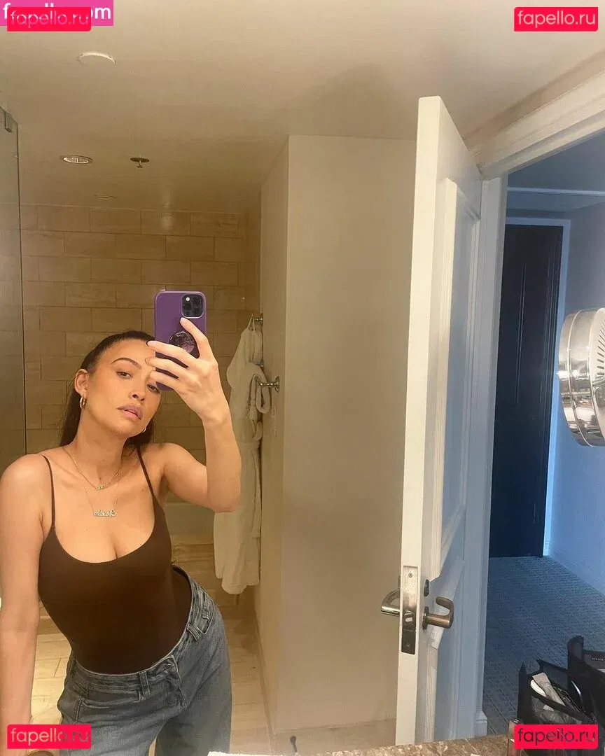 Christian Serratos Onlyfans Photo Gallery 