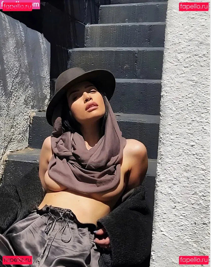 Christian Serratos Onlyfans Photo Gallery 