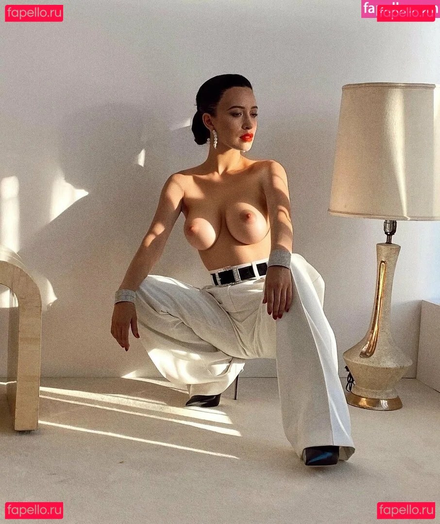 Christian Serratos Onlyfans Photo Gallery 