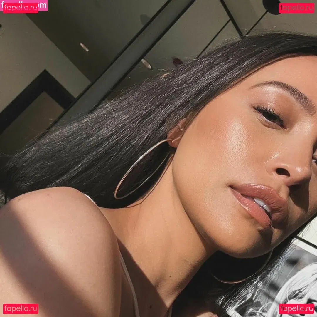 Christian Serratos Onlyfans Photo Gallery 