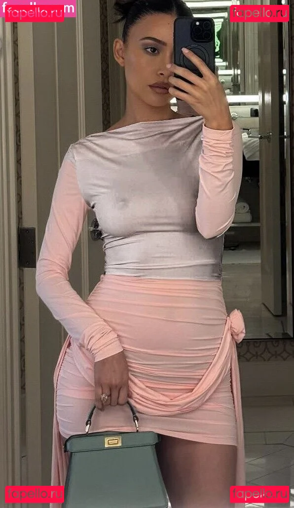 Christian Serratos Onlyfans Photo Gallery 