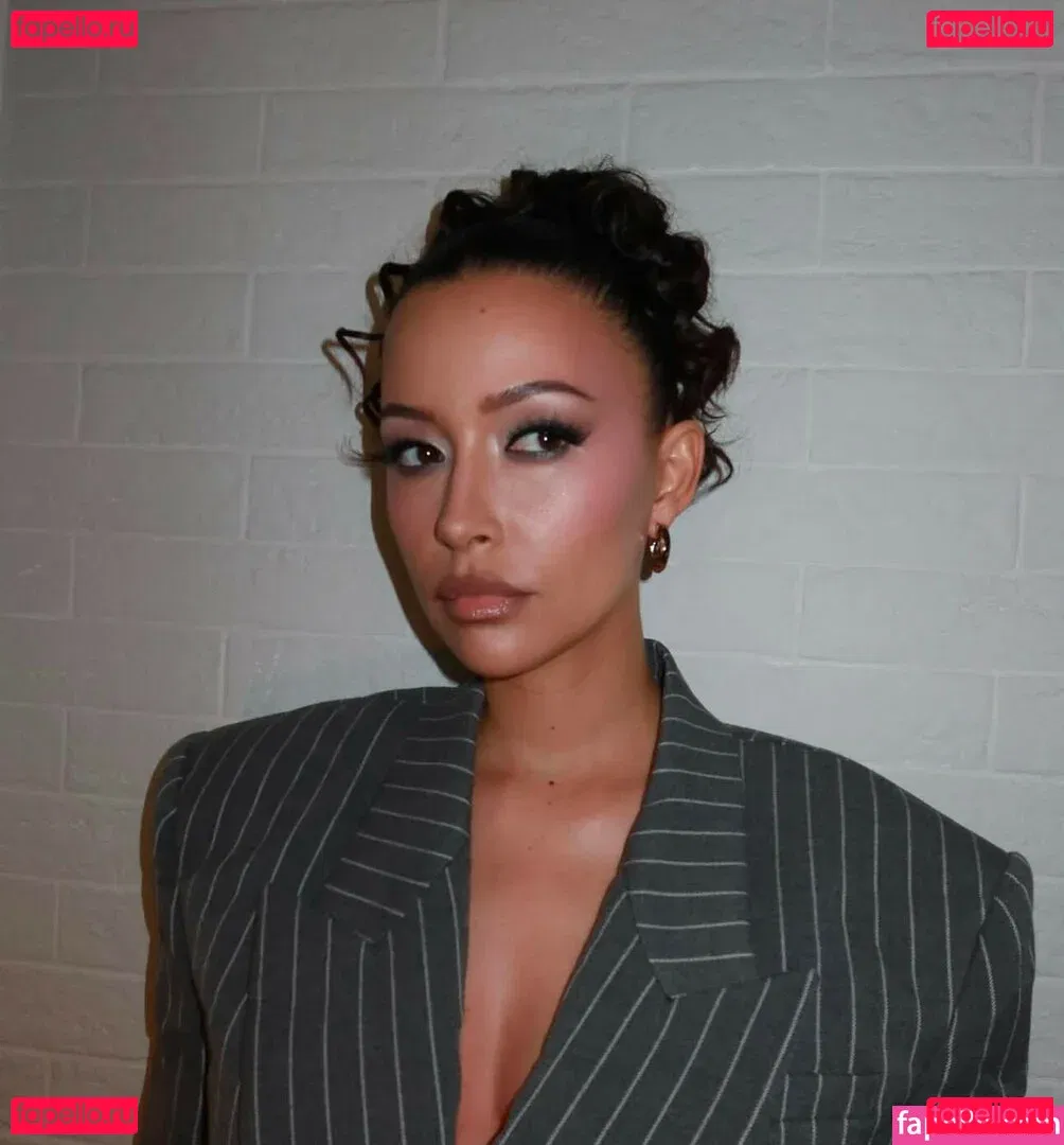 Christian Serratos Onlyfans Photo Gallery 