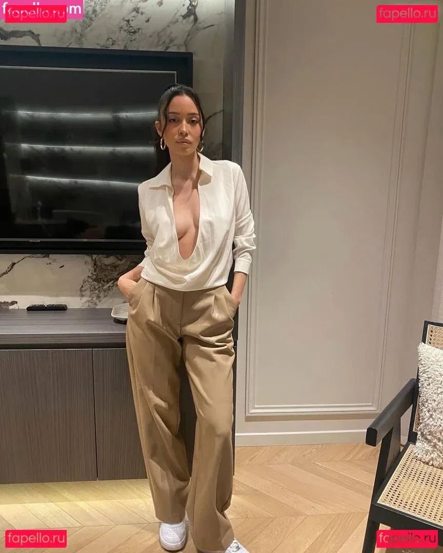 Christian Serratos Onlyfans Photo Gallery 